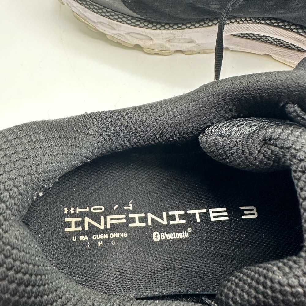 mens Under Armour shoes 13 HOVR Infinite Running Sneaker Foam Comfortable Black - Picture 8 of 10